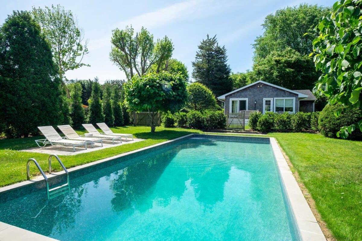 Heated Pool, Driftwood Cottage By Rovetravel East Hampton Exterior photo